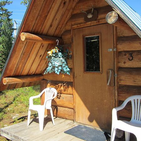 Blue River Cabins & Campgrounds Quarto foto